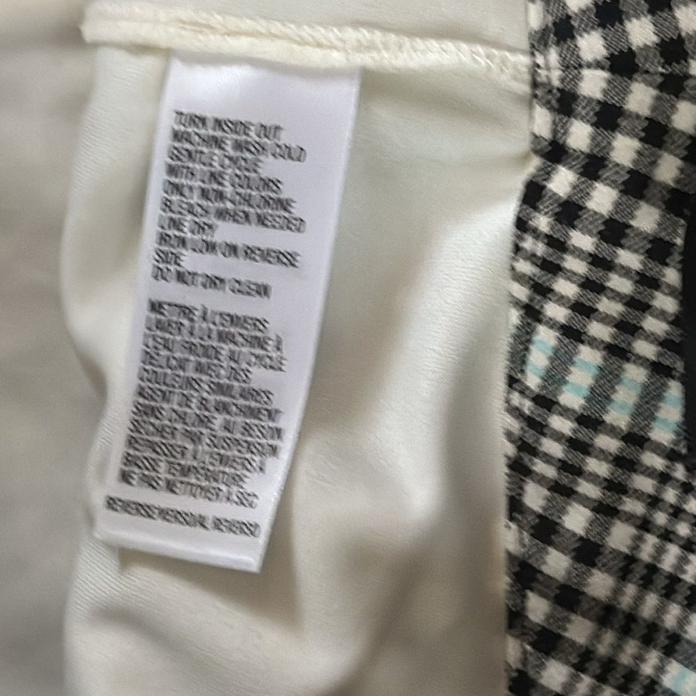 IZOD - Picture 8 of 12
